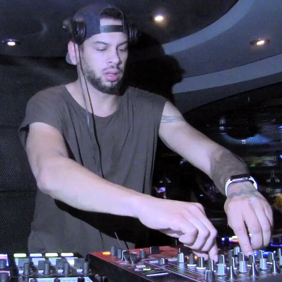 Artist · MK (Marc Kinchen)