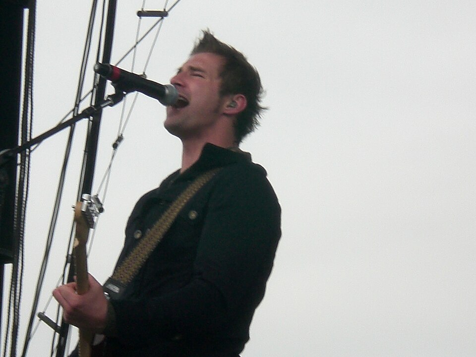 Artist · Secondhand Serenade